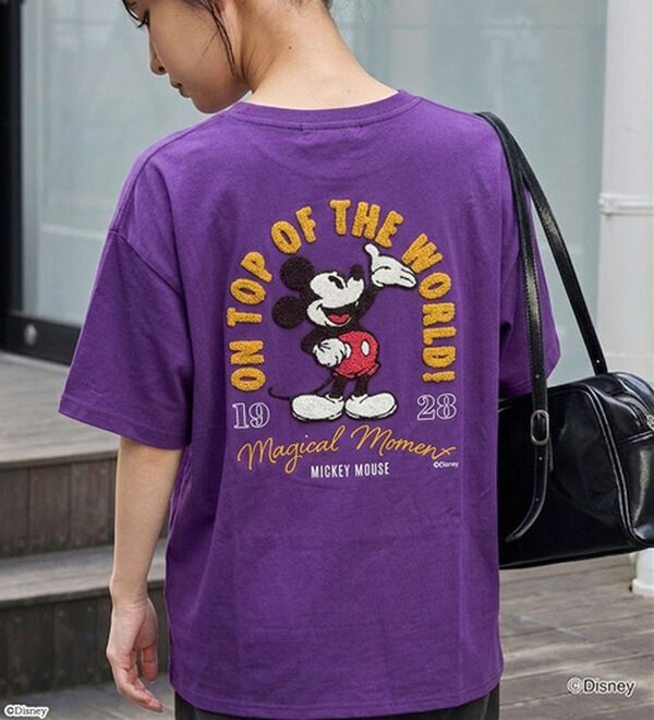 BELLUNA（ベルーナ）の「＜Ｄｉｓｎｅｙ＞【ミッキー】バックサガラ刺しゅうワイドシルエットＴシャツ（Tシャツ）」｜詳細画像