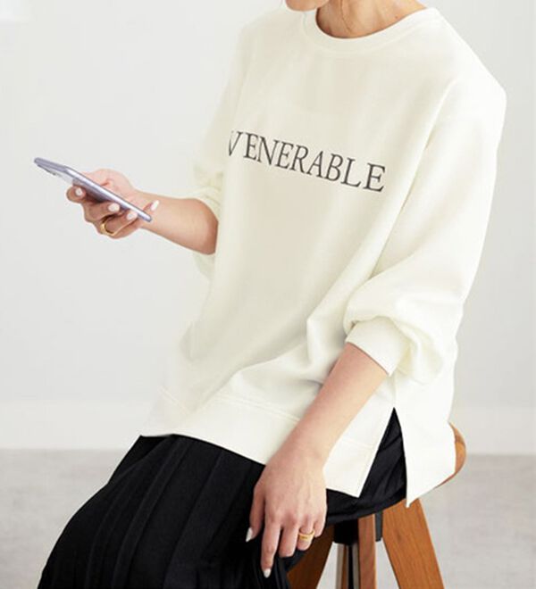 BELLUNA（ベルーナ）の「ロゴプリントダンボールプルオーバー（カットソー）」｜詳細画像