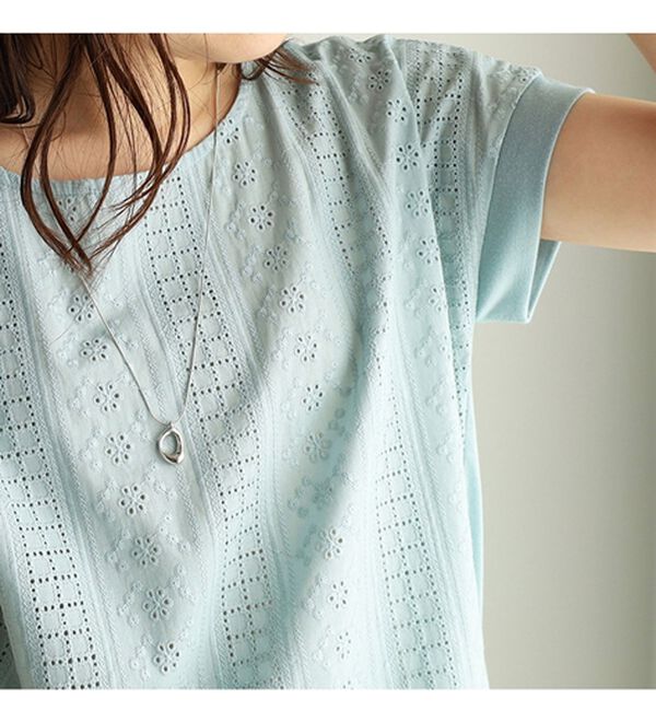 BELLUNA（ベルーナ）の「幾何柄×花柄レース使いプルオーバー（カットソー）」｜詳細画像