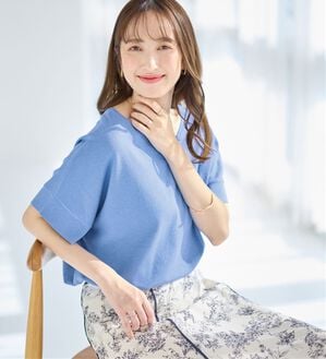 alotta（アロッタ）の「ゆるっと涼やかＶネックプルオーバー（ニット・セーター）」｜ブルー