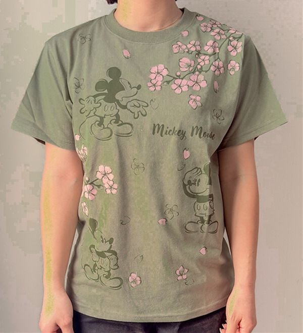 BELLUNA（ベルーナ）の「＜Disney＞【ミッキー】桜柄プリントTシャツ（Tシャツ）」｜詳細画像