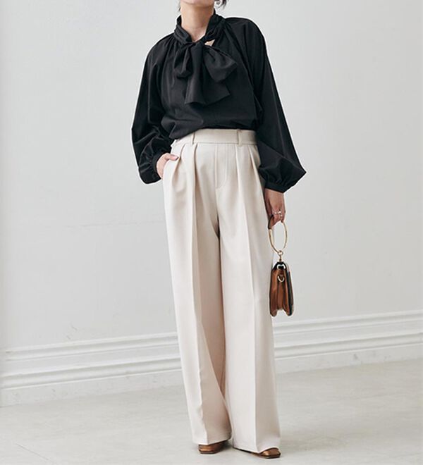 RANAN（ラナン）の「ボリュームボウタイブラウス（ブラウス）」｜詳細画像