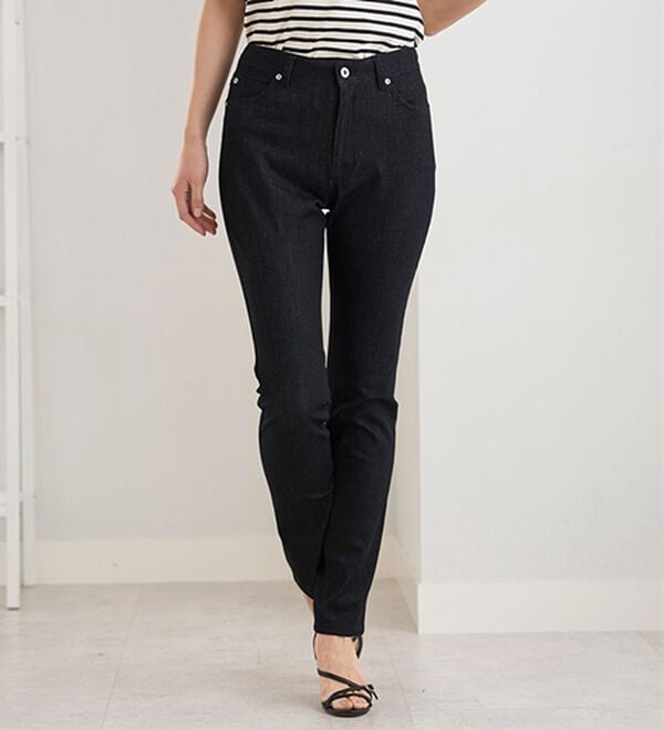 BELLUNA（ベルーナ）の「ヒンヤリ冷感！ライトオンスジーンズ（フルレングスパンツ）」｜詳細画像