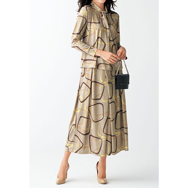 BELLUNA（ベルーナ）の「＜トランスファーテックス＞プリントセットアップ（セットアップ）」｜詳細画像