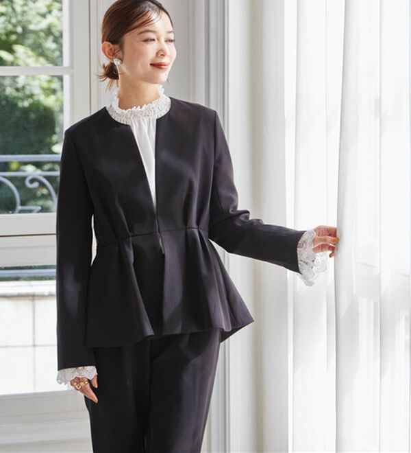 RANAN（ラナン）の「ノーカラーペプラムパンツスーツ（パンツスーツ）」｜詳細画像