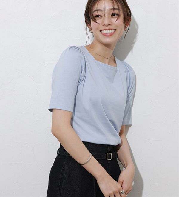 Pierrot（ピエロ）の「接触冷感スクエアネックパフスリーブＴシャツ（カットソー）」｜詳細画像