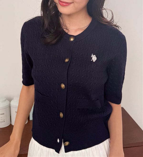 RANAN（ラナン）の「＜Ｕ．Ｓ．ＰＯＬＯ　ＡＳＳＮ．＞ゴールドボタン半袖刺繍ケーブルニットカーディガン（ニットカーディガン）」｜詳細画像