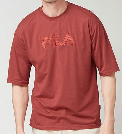 「＜フィラ＞ゆったり着られるメッシュロゴＴシャツ（メンズシャツ）」