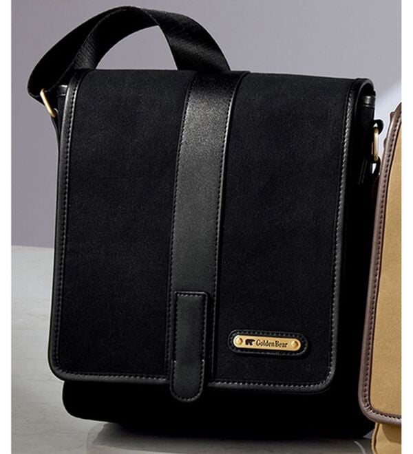 「＜ゴールデンベア＞はっ水パラフィン帆布ショルダー（メンズショルダーバッグ）」｜ブラック