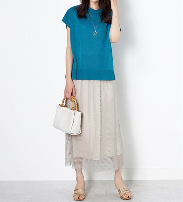 BELLUNA（ベルーナ）の「フラッシュヤーン素材サマーニット（ニット・セーター）」｜詳細画像