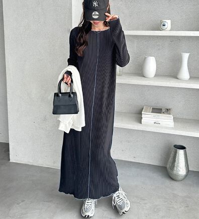 GeeRA（ジーラ）の「全骨格対応！配色プリーツワンピース（カットソーワンピース）」