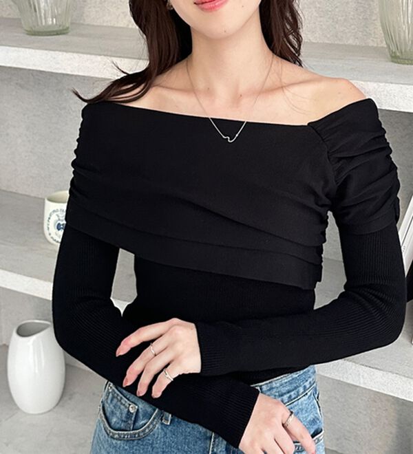 GeeRA（ジーラ）の「ドレープオフショルニット（ニット・セーター）」｜詳細画像