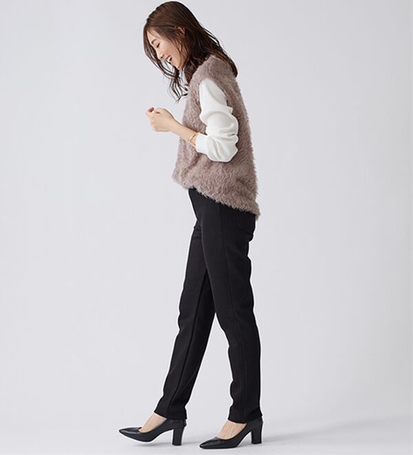 BELLUNA（ベルーナ）の「裏ベロアストレッチ素材レギンスパンツ【Prima fit pants】（スパッツ・レギンス）」｜詳細画像