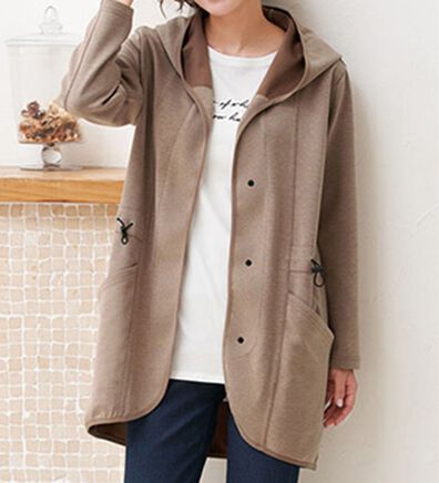 BELLUNA（ベルーナ）の「配色ガウンフードコート（ハーフコート）」