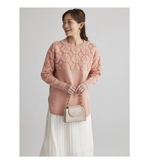 BELLUNA（ベルーナ）の「ふんわりフラワーレースニット（ニット・セーター）」｜詳細画像