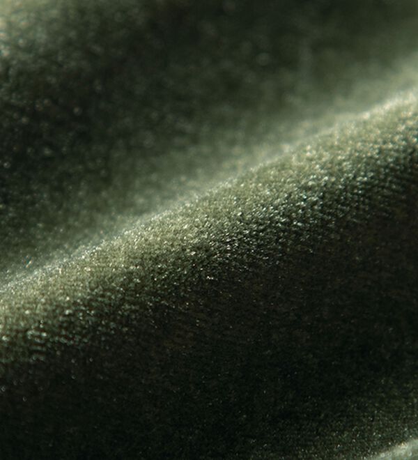 「＜フィラ＞大人の艶！ベロアトラックスーツ（ビジネススーツ）」｜詳細画像