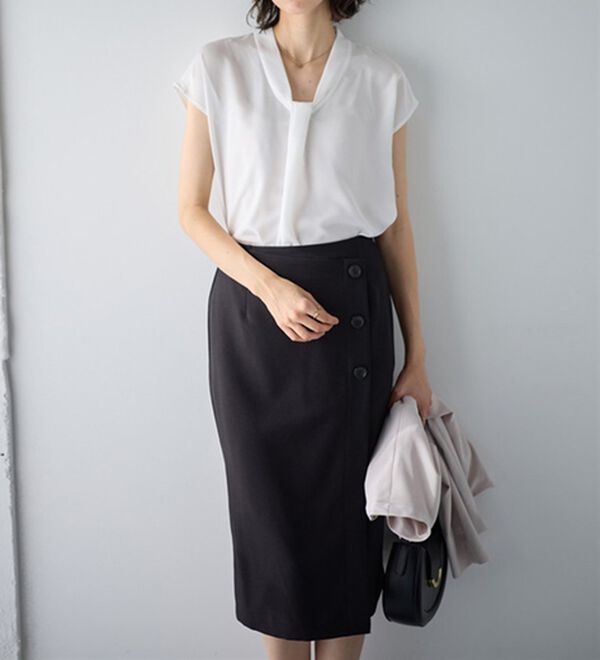 GeeRA（ジーラ）の「【２点】単品使いもできる！ベーシックブラウス＆スカートセットアップ（スカートスーツ）」｜詳細画像