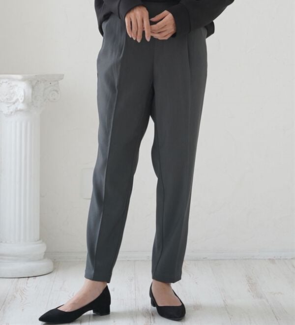 A HAPPY MARILYN（アハッピーマリリン）の「【Ｌ～６Ｌ】＜低身長さん高身長さん対応＞スラっと美脚ストレッチテーパードパンツ（テーパードパンツ）」｜グレー