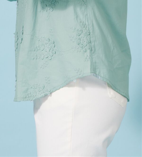 BELLUNA（ベルーナ）の「モチーフレース使いふんわり袖ブラウス（ブラウス）」｜詳細画像