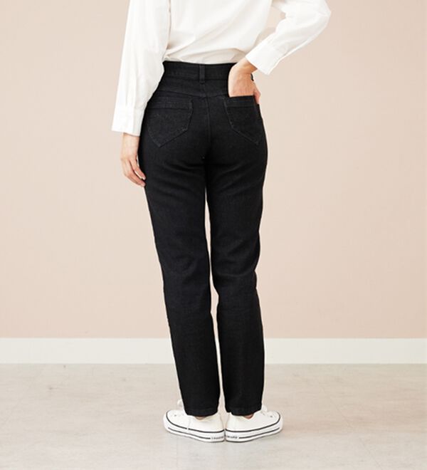 BELLUNA（ベルーナ）の「ホワイトヤーンストレッチカラーパンツ（フルレングスパンツ）」｜詳細画像