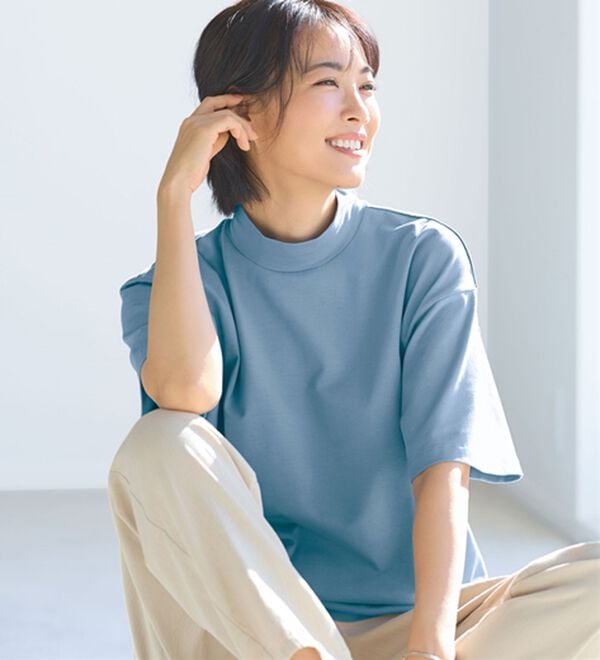 BELLUNA（ベルーナ）の「≪ＨｕｇＲｅａｍコットンＣｏｏｌ≫ひんやりハイネックプルオーバー（カットソー）」｜ブルー