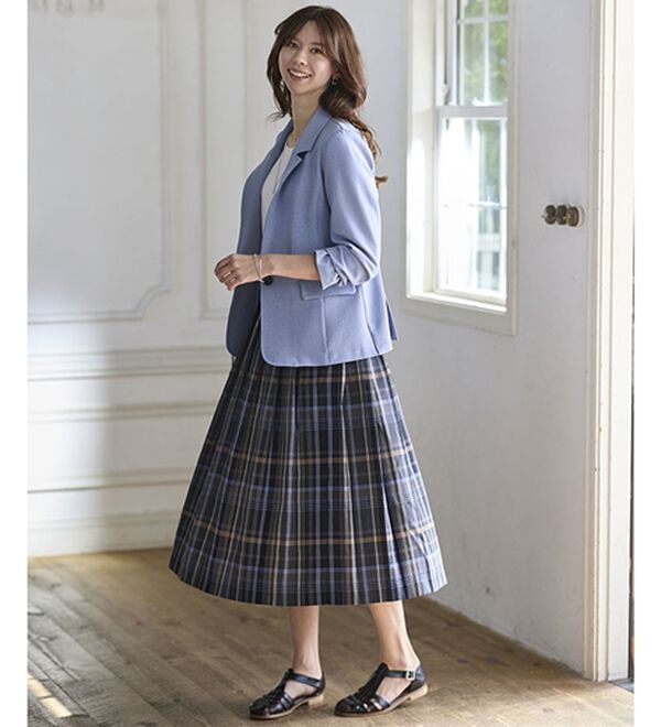 BELLUNA（ベルーナ）の「＜楽スタフィット＞テーラードジャケット（テーラードジャケット）」｜詳細画像