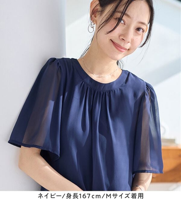 Viola e Viola（ヴィオラ エ ヴィオラ）の「【仕事も！日常も！】カットソー裏地付ギャザーデザインブラウス（ブラウス）」｜詳細画像