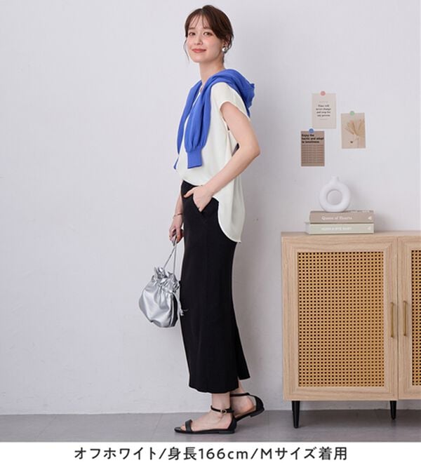 Viola e Viola（ヴィオラ エ ヴィオラ）の「さらさらＥＡＳＹスキッパーフレンチスリーブブラウス（ブラウス）」｜詳細画像