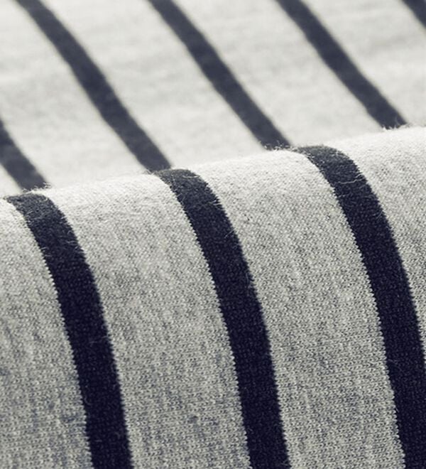 BELLUNA（ベルーナ）の「バックデザイン異素材切替プルオーバー（カットソー）」｜詳細画像