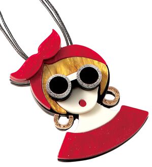 BELLUNA（ベルーナ）の「お洒落ガールペンダント（ネックレス・ペンダント）」｜レッド
