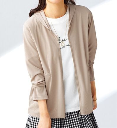 BELLUNA（ベルーナ）の「【接触冷感】ヒンヤリ＆UV対策！軽量パーカー（パーカー）」