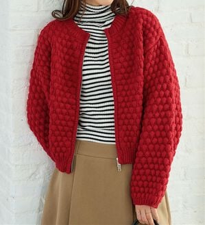 Viola e Viola（ヴィオラ エ ヴィオラ）の「ポコポコニットダブルジップカーディガン（ニットカーディガン）」｜レッド