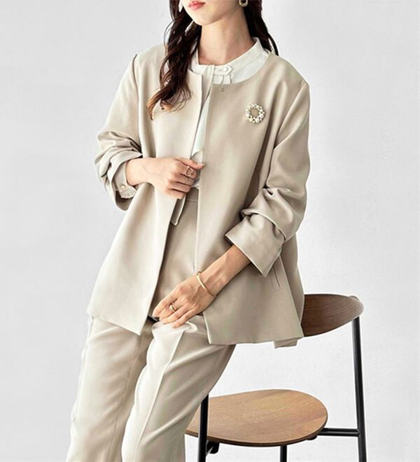 GeeRA（ジーラ）の「【２点セット】フレアーラインジャケットセットアップスーツ（パンツスーツ）」｜詳細画像