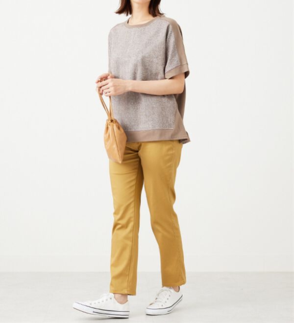 BELLUNA（ベルーナ）の「ステッチデザイン切替プルオーバー（カットソー）」｜詳細画像