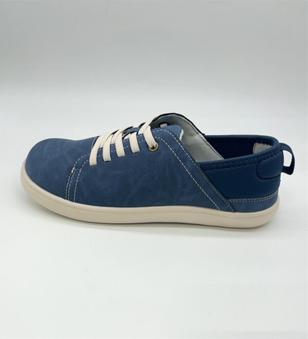 BELLUNA（ベルーナ）の「＜ペコポン＞踵ふんでもポンっと元に戻る便利スニーカー（スニーカー）」｜詳細画像