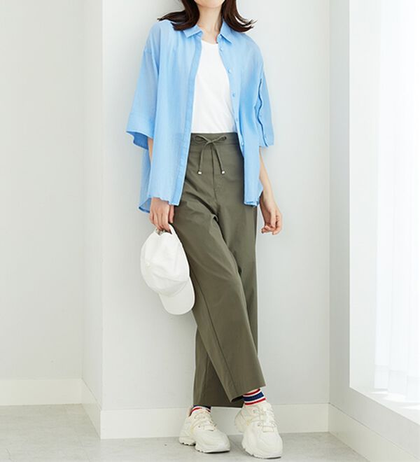 BELLUNA（ベルーナ）の「サラリ綿混ボタン使いワイドパンツ（ワイドパンツ・ガウチョ）」｜詳細画像