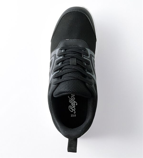 BELLUNA（ベルーナ）の「サッと履ける！防水軽量シューズ（スニーカー）」｜詳細画像