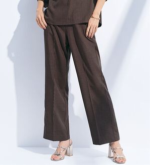 BELLUNA（ベルーナ）の「【シワになりにくい】ひんやりリネンライク素材キーネックブラウス・ワイドパンツ（ブラウス）」｜ブラウン ワイドパンツ