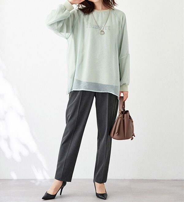 BELLUNA（ベルーナ）の「こっそりおなかがラクラク！ボタン使いウエスト調整テーパードパンツ（テーパードパンツ）」｜詳細画像