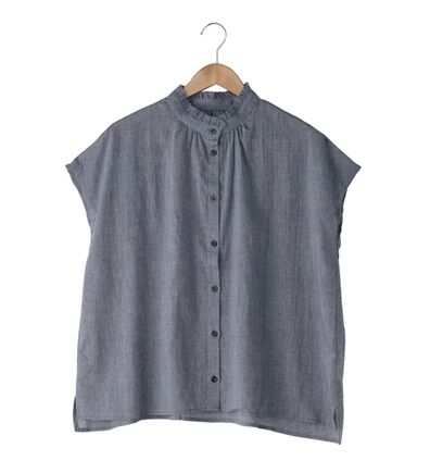 BELLUNA（ベルーナ）の「衿フリル使いフレンチスリーブブラウス（ブラウス）」