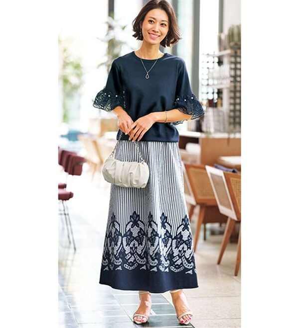 BELLUNA（ベルーナ）の「裾レース風プリントスカート（ロングスカート）」｜詳細画像