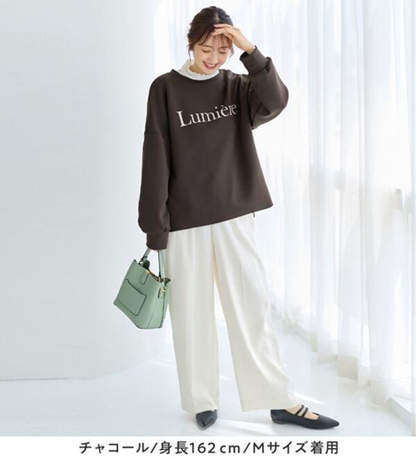 alotta（アロッタ）の「大人可愛いゆったりロゴスウェット（トレーナー・スウェット）」｜詳細画像