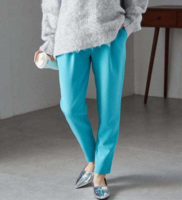 RANAN（ラナン）の「【選べる股下】美脚シルエットタックパンツ（股下６１・６５ｃｍ）（フルレングスパンツ）」｜詳細画像