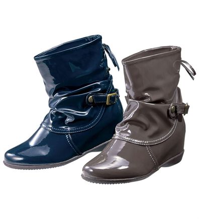 BELLUNA（ベルーナ）の「雨の日でも美脚魅せレインブーツ（レインシューズ）」