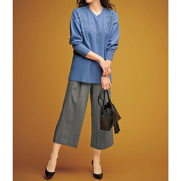 BELLUNA（ベルーナ）の「花柄モチーフレースニットプルオーバー（ニット・セーター）」｜詳細画像