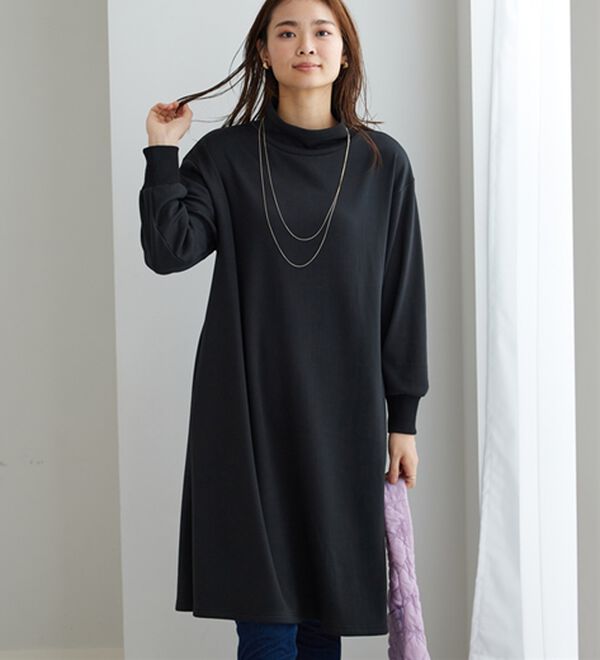 BELLUNA（ベルーナ）の「ふんわりなめらか裏ベロアワンピース（カットソーワンピース）」｜詳細画像