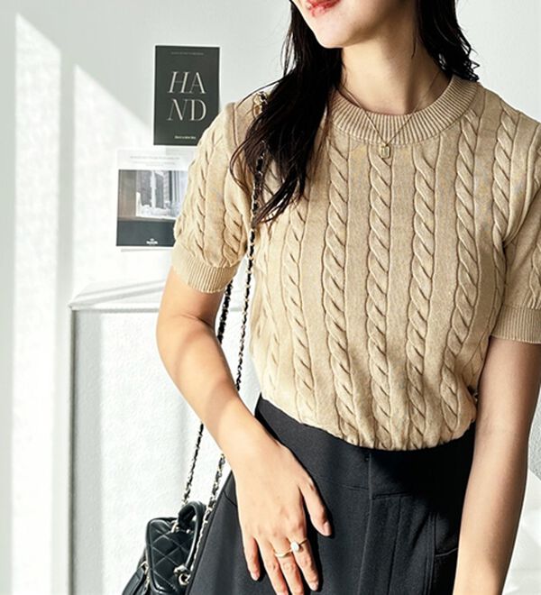 GeeRA（ジーラ）の「ケーブル編みニットトップス（ニット・セーター）」｜詳細画像