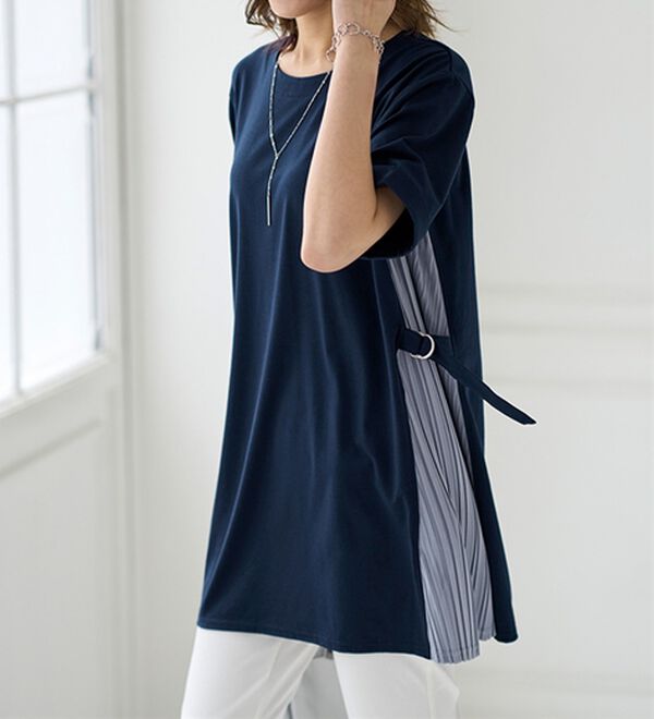 BELLUNA（ベルーナ）の「【店舗・ネット限定】ベルト使いサイドプリーツ切替チュニック（チュニック）」｜詳細画像