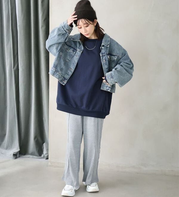 A HAPPY MARILYN（アハッピーマリリン）の「【Ｌ～８Ｌ】【ハピぽか裏起毛】２デザインから選べるロゴトレーナー 毛玉になりにくい（トレーナー・スウェット）」｜詳細画像