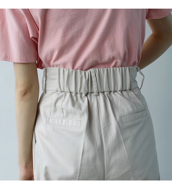 GeeRA（ジーラ）の「ハイウエストタックデザインチノパンツ（フルレングスパンツ）」｜詳細画像